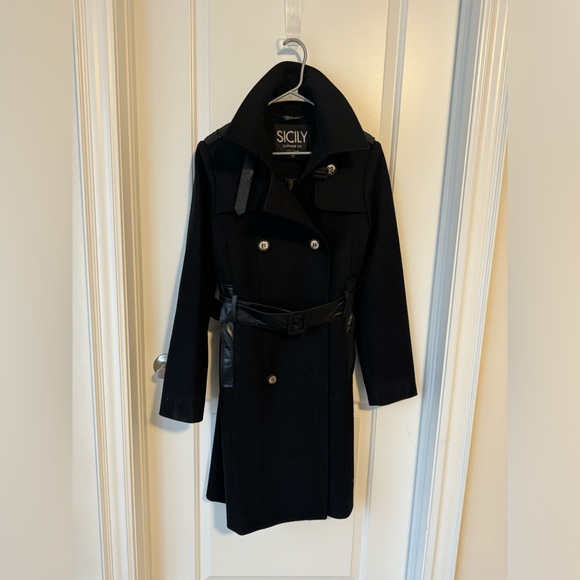 SICILY Elegant Wool & Leather coat. Size M with leather belt. Fully lined! - Picture 3 of 6